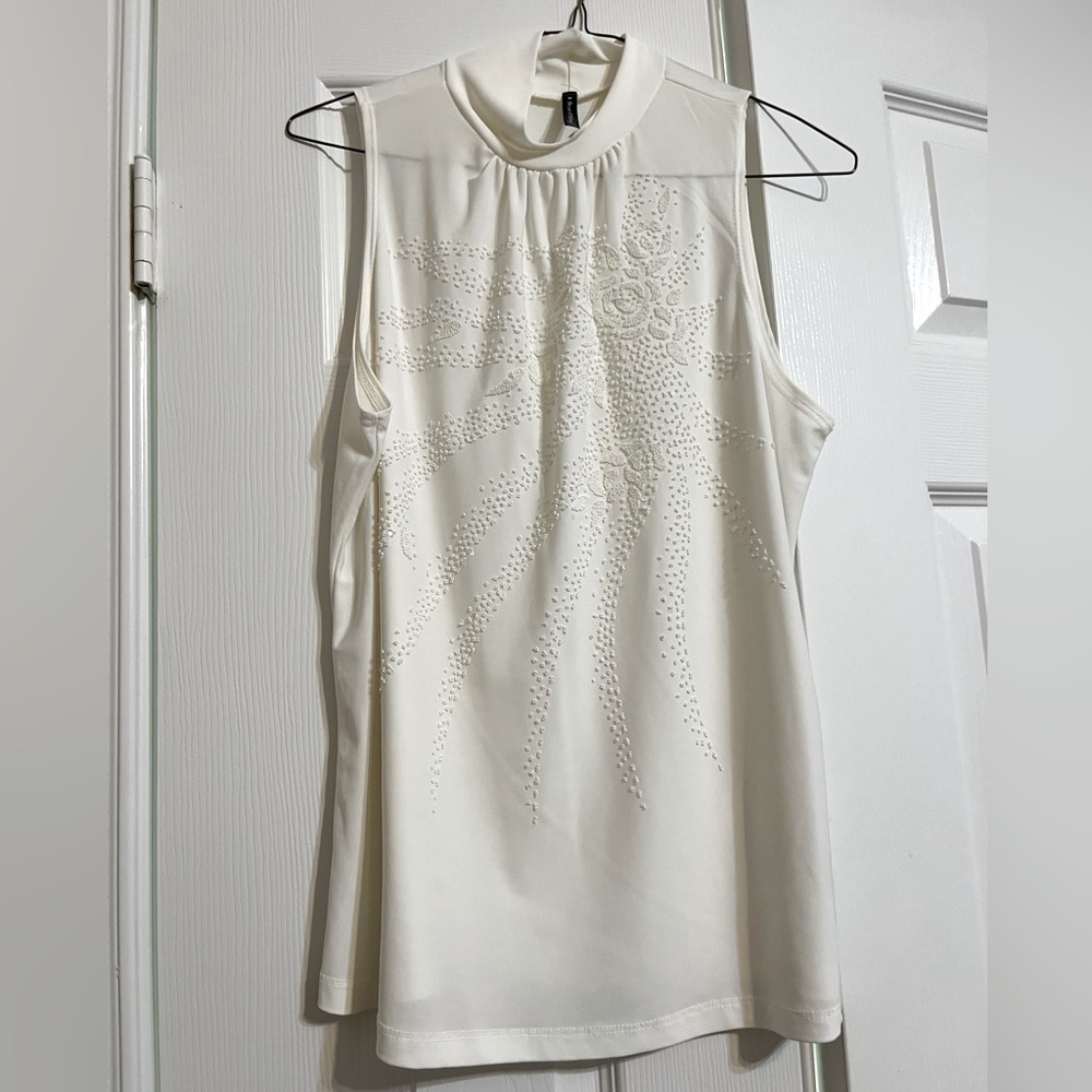 Minimal Floral Patterned White Cream Blouse Top, Sleeveless